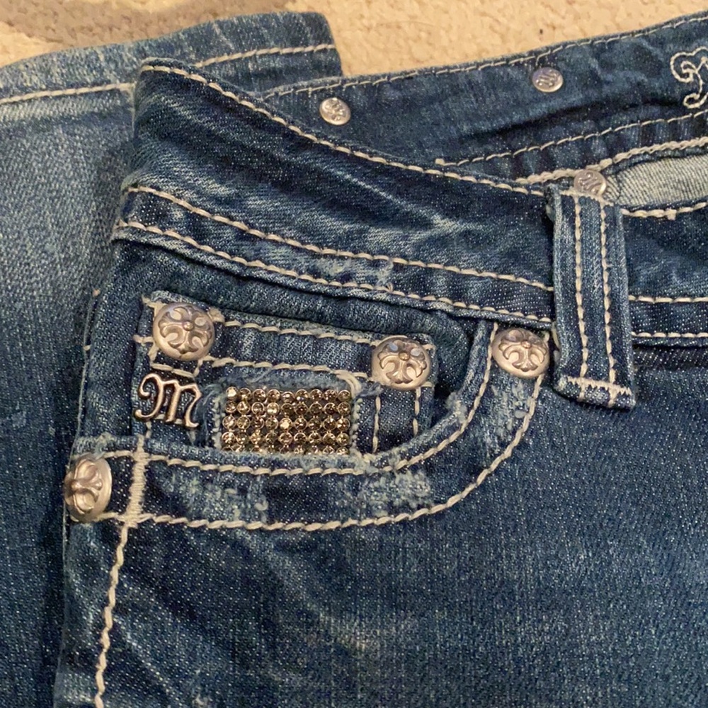 Miss Me Jean - Picture 5 of 9